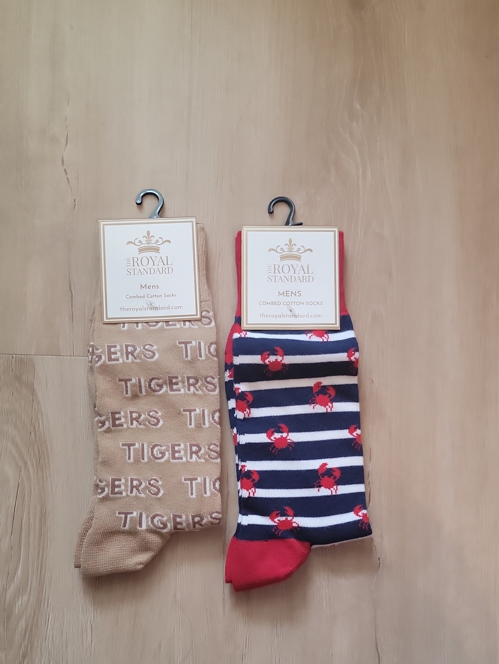Mens Navy, White & Red Striped Crab Socks